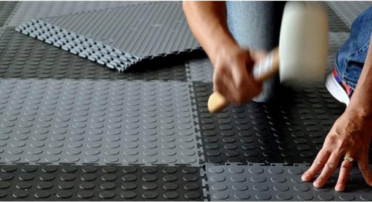 Interlocking tiles - black 1sqm - Image 5
