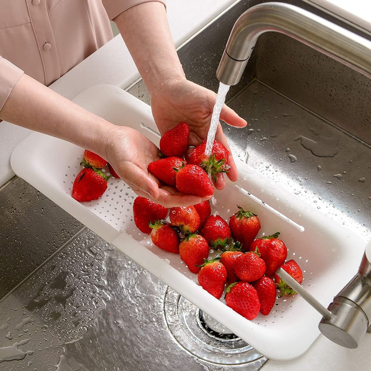 Fine Living - Expandable Over Sink Mini Rack - Image 3
